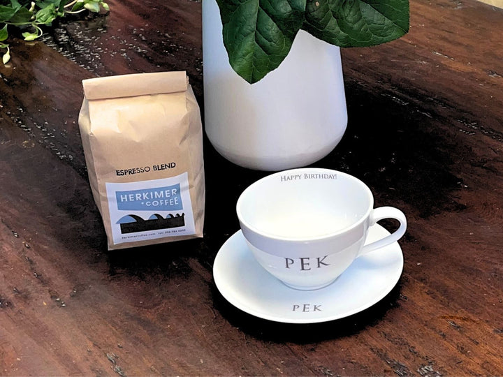 Latte gift box - custom cup & saucer with fresh coffee beans