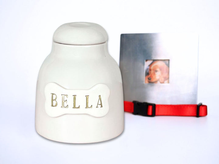 ceramic pet urn with personalization