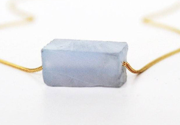 Chalcedony Necklace, Raw Chalcedony Stone Layering Necklace, Boho Necklace, Healing Crystal Necklace, Birthday Gift