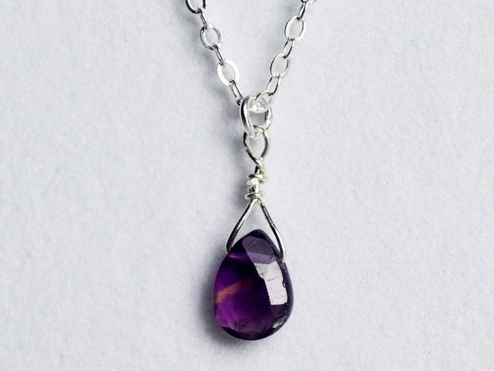Dainty Genuine Amethyst Necklace, Valentine's Day Gift, February Birthstone Necklace, Semi Precious Garnet Stone, Wife Gift, Bridesmaid Gift