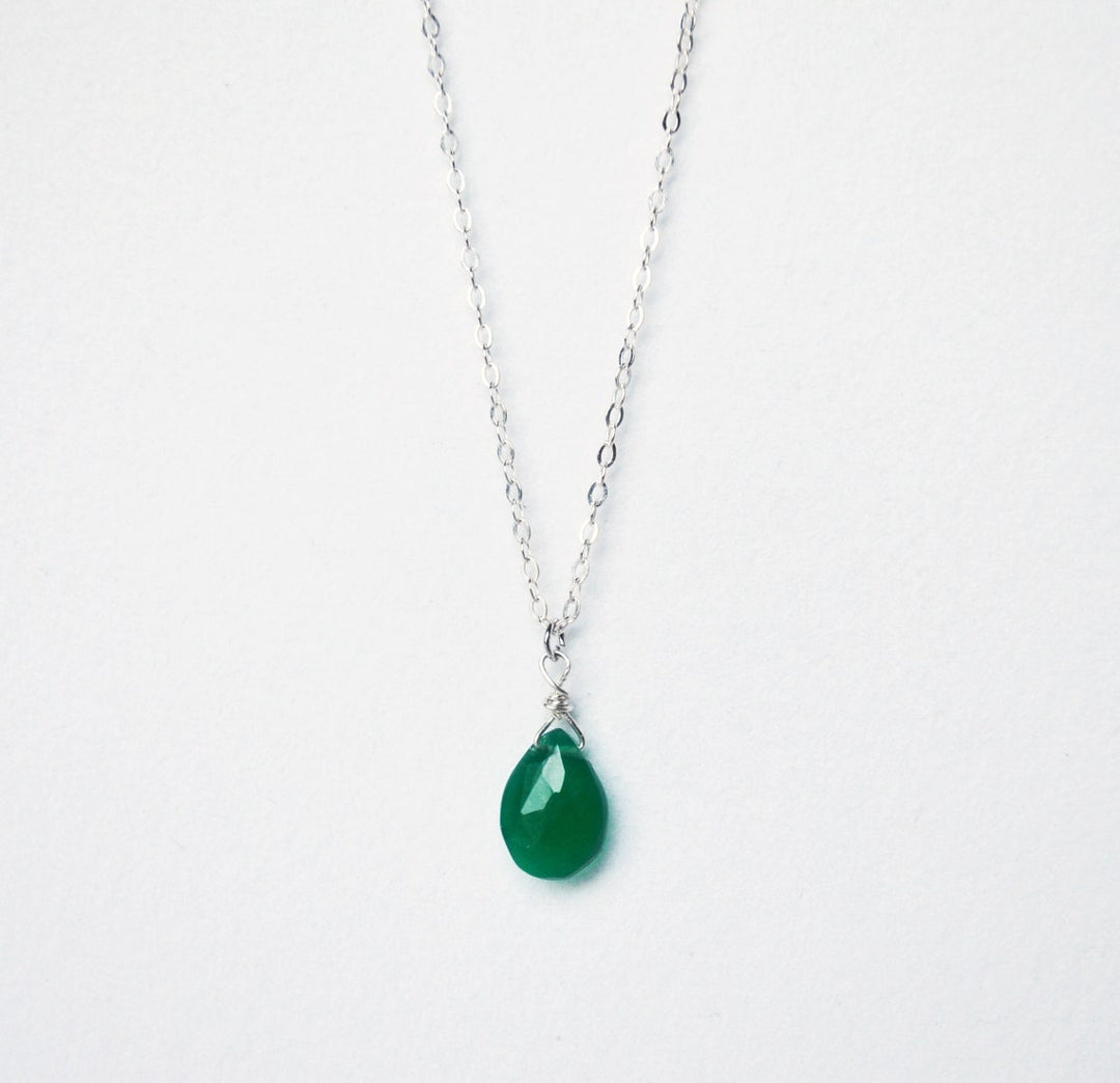 Dainty Green Onyx Necklace, May Birthstone Necklace, Genuine Semi Precious Green Onyx Stone, Wife Gift, Bridesmaid Gift, Mom Gift