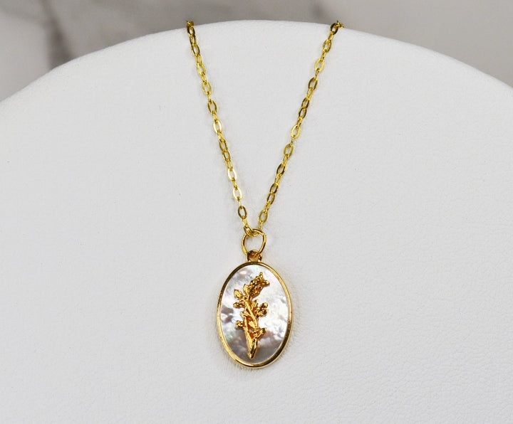 December Pearl Birth Flower Necklace - Poinsettia - Birth Month Flower Jewelry