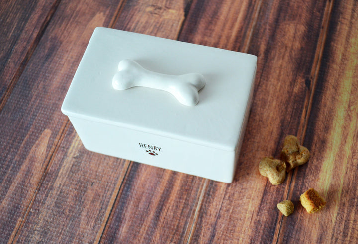 Dog Treat Jar, Dog Treat Container, Personalized Dog Jar, Pet Gift, Dog Gift, Puppy Gift, Dog Lover Gift - Rectangular Dog Treat Box