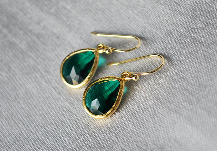 Emerald earrings, May Birthstone Gift, May Birthstone earrings, Green Tear Drop Earrings