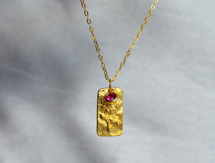 July Birth Month Flower Necklace, Birthstone Stone Necklace, Water Lily Necklace, Mom Gift, Personalized Necklace, Push Present