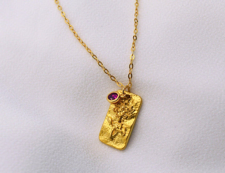 July Birth Month Flower Necklace, Birthstone Stone Necklace, Water Lily Necklace, Mom Gift, Personalized Necklace, Push Present