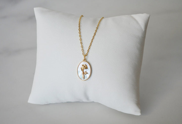 June Pearl Birth Flower Necklace - Rose - Birth Month Flower Jewelry