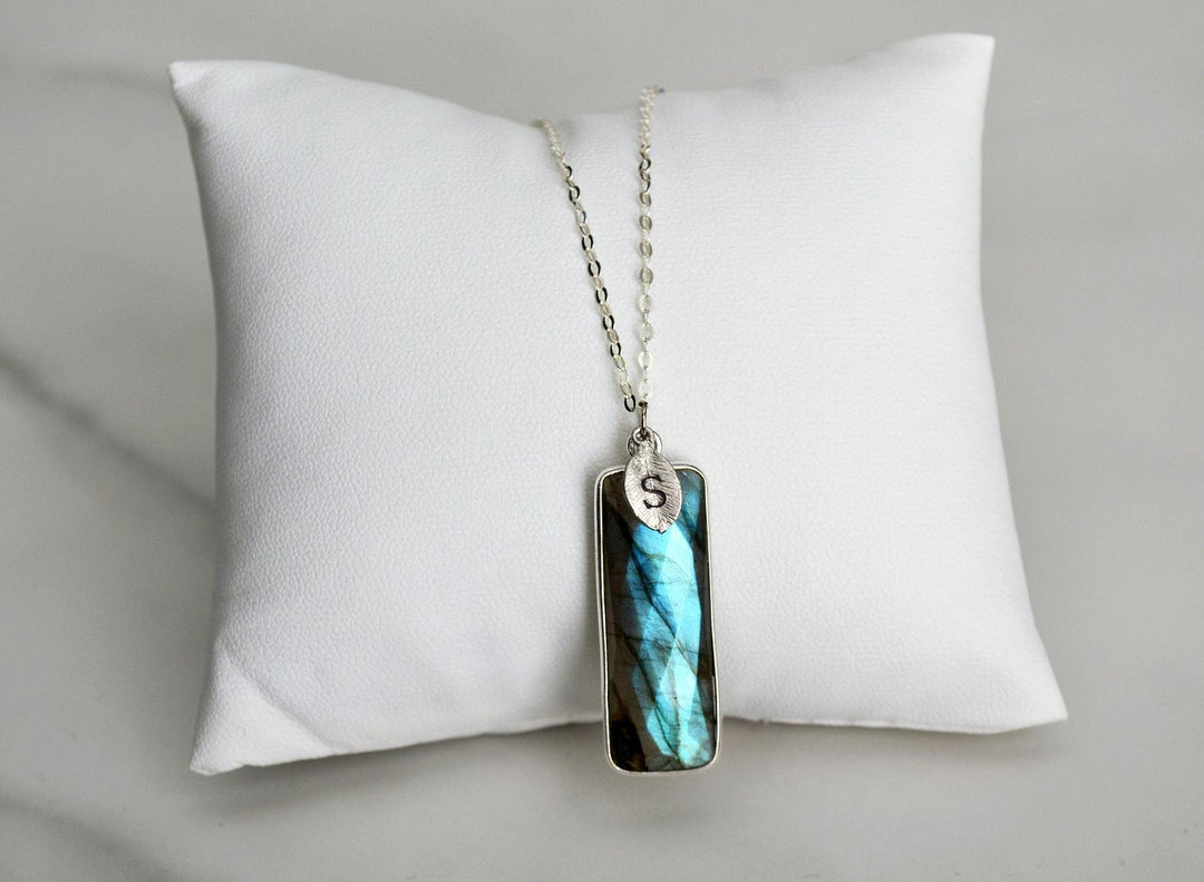 Labradorite Bar Necklace, Labradorite jewelry, Sterling Silver or 18K Gold, Personalized Necklace, Bridesmaid Gift, Gift for Her