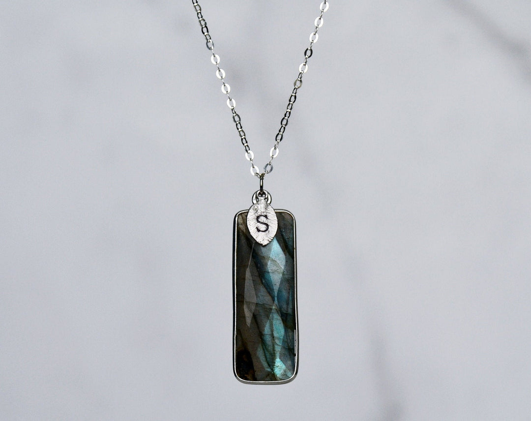 Labradorite Bar Necklace, Labradorite jewelry, Sterling Silver or 18K Gold, Personalized Necklace, Bridesmaid Gift, Gift for Her