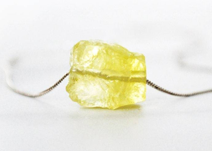 Lemon Quartz Necklace, Raw Yellow Quartz Stone Layering Necklace, Boho Necklace, Healing Crystal Necklace, Birthday Gift