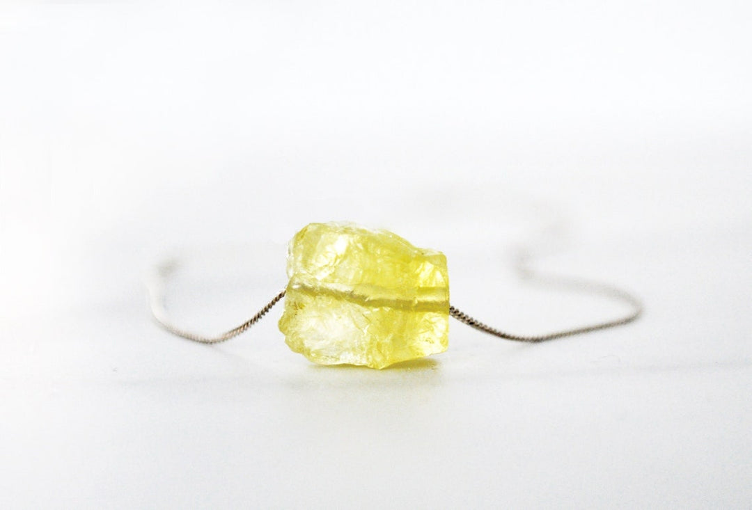Lemon Quartz Necklace, Raw Yellow Quartz Stone Layering Necklace, Boho Necklace, Healing Crystal Necklace, Birthday Gift