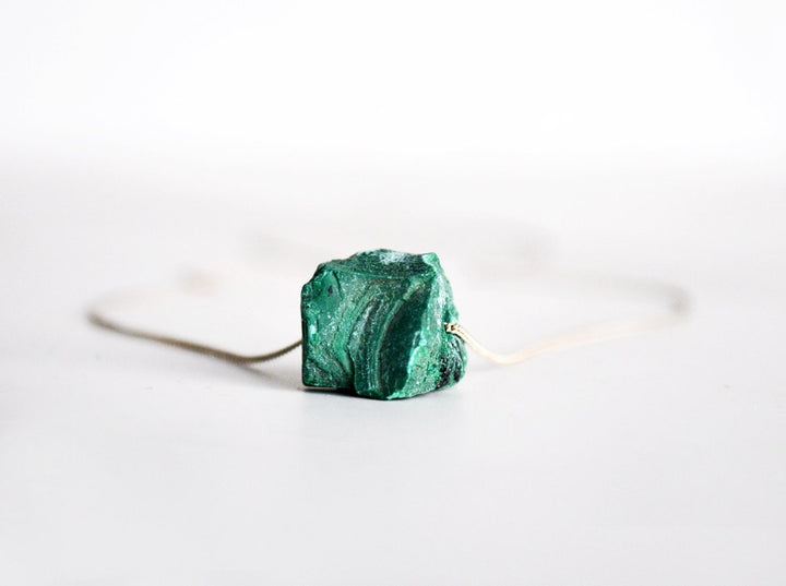 Malachite Necklace or Raw Malachite Choker, Malachite Stone Layering Necklace, Boho Necklace, Healing Crystal Necklace, Birthday Gift