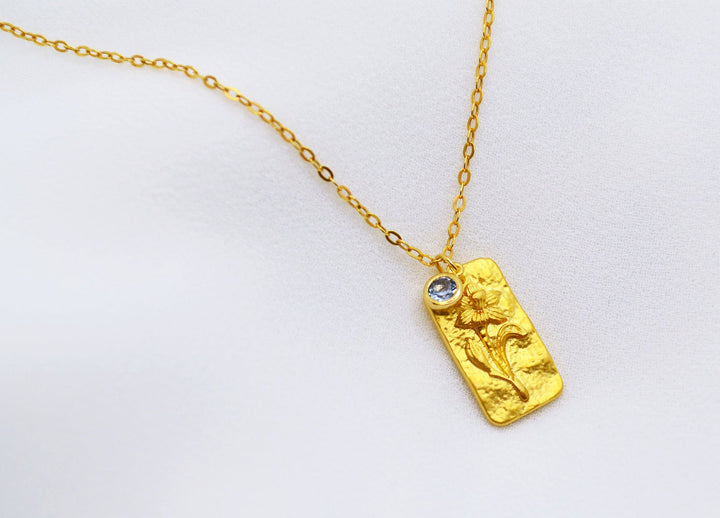 March Birth Flower Necklace, Birthstone Stone Necklace, Daffodil Birth Flower Necklace, Mom Gift, Personalized Necklace, Push Present