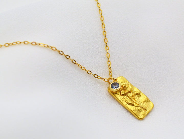 March Birth Flower Necklace, Birthstone Stone Necklace, Daffodil Birth Flower Necklace, Mom Gift, Personalized Necklace, Push Present