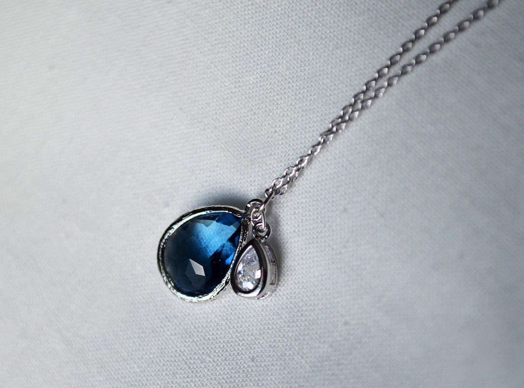 Mom Christmas Gift, Personalized Necklace For Mom, Mommy and Me Necklace, Push Present, Family Necklace, Birthstone Necklace, New Mom Gift