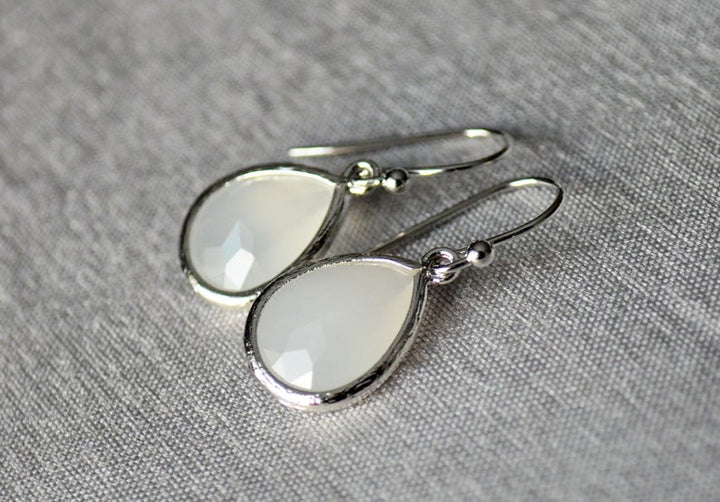 Moonstone earrings, June Birthstone Gift, June Birthstone earrings, Bridesmaid earrings, June Birthday Gift for Her, Tear Drop Earrings