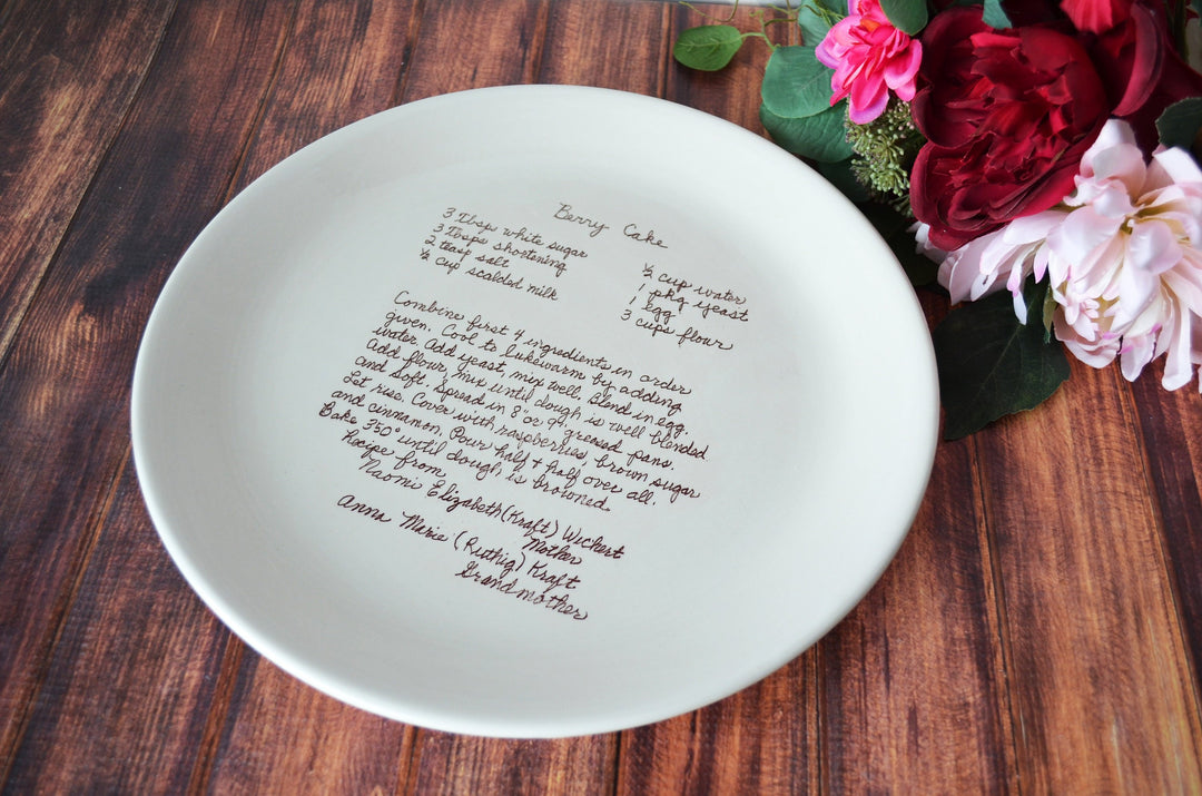 Large Personalized Round Plate with Family Recipe