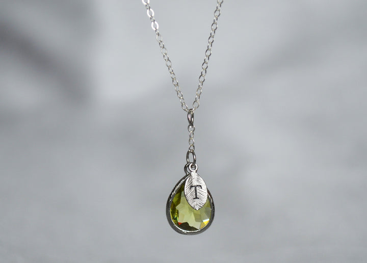 Peridot Necklace, August Birthstone Necklace, Bridesmaid Gift, Mom Birthstone Necklace, Initial Necklace, Mom Gift, Grandma Necklace