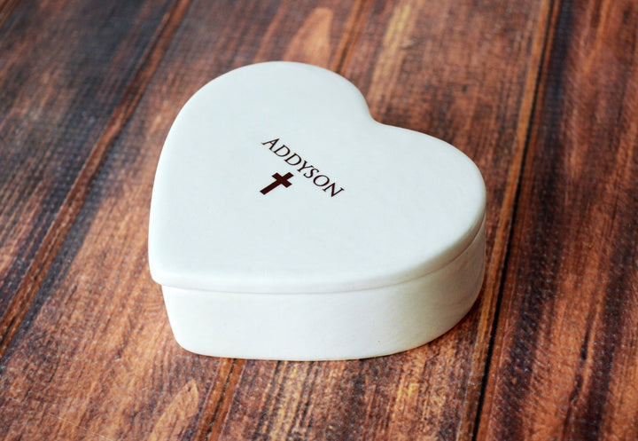 heart keepsake jewelry box with name on lid