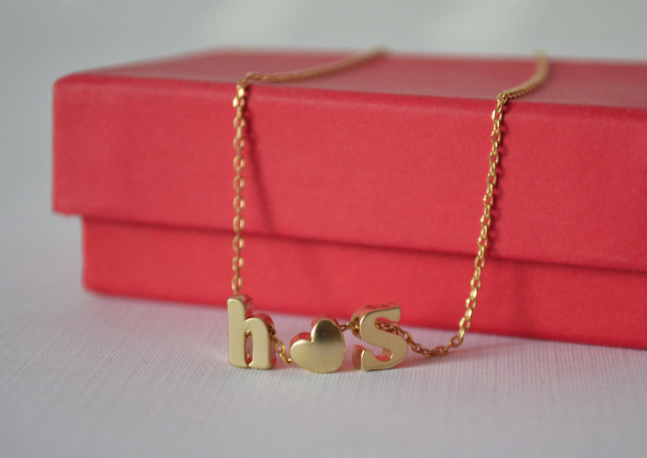 Personalized Initial Letter Necklace - Serif Letter Style
