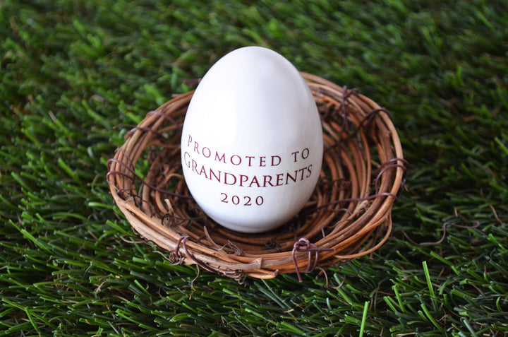 Pregnancy Egg Announcement, Pregnancy Announcement for Grandparents, Personalized Ceramic Easter Egg, Unique Easter Gift Idea