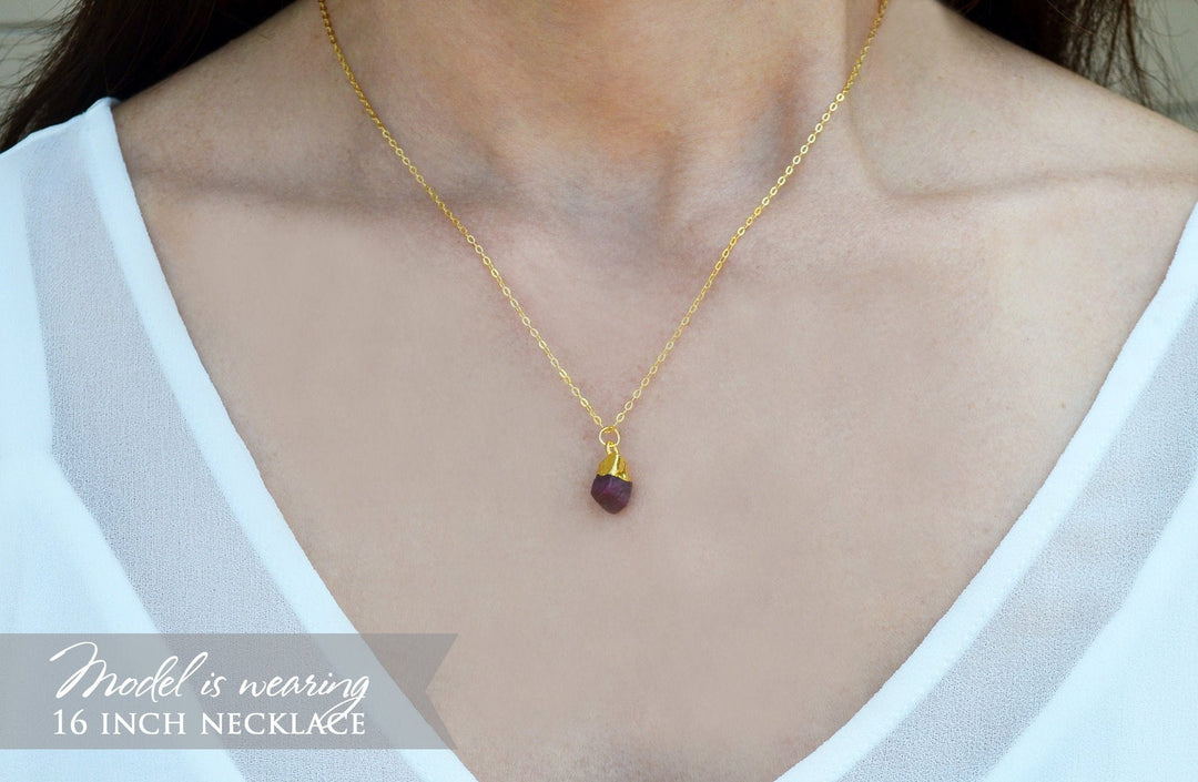 Ruby Raw stone Necklace, July Birthstone Necklace, Bridesmaid Gift, Layering Necklace, Healing Crystal Necklace, Natural Stone Necklace