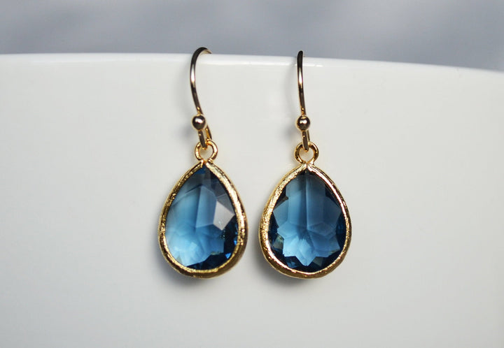 Sapphire earrings, September Birthstone Gift, September Birthstone earrings, Bridesmaid earrings, Sapphire Birthday Gift for Her