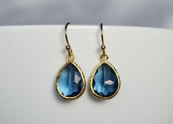 Sapphire earrings, September Birthstone Gift, September Birthstone earrings, Bridesmaid earrings, Sapphire Birthday Gift for Her