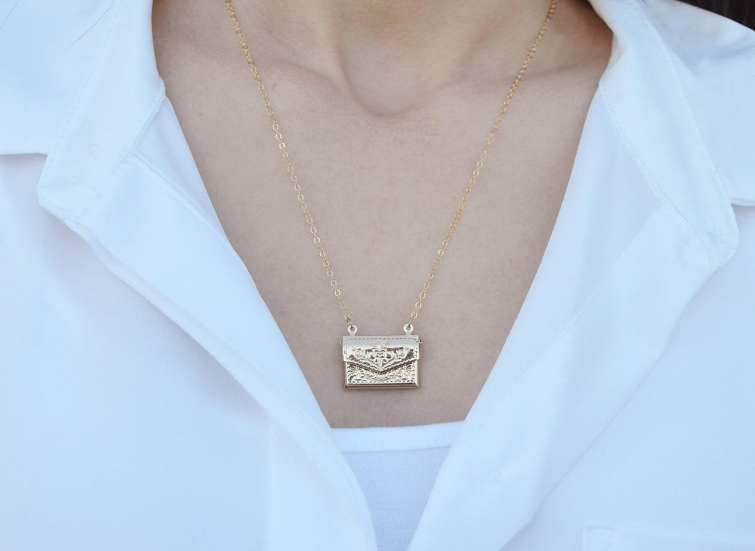 Valentine's Day Gift - Envelope Locket Necklace, Letter Locket, Gift for Her, Gift for Mom Day, Mom Necklace, Gold Locket