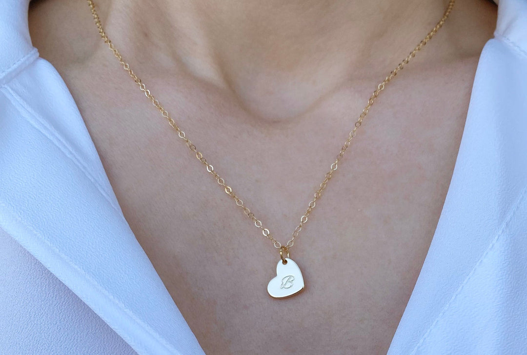 Valentine's Day Necklace, Heart Letter Necklace, Gold Heart Initial Necklace, Gift for Her, Gift for Wife, Girlfriend Gift, Gift for Mom
