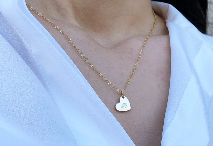 Valentine's Day Necklace, Heart Letter Necklace, Gold Heart Initial Necklace, Gift for Her, Gift for Wife, Girlfriend Gift, Gift for Mom