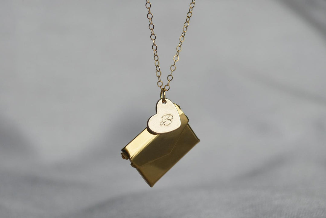 Valentine's Day Necklace, Letter Locket Necklace, Envelope Locket, Gift for Her, Gift for Wife, Girlfriend Gift, Gift for Mom, Gold Locket