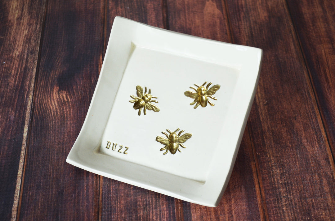 Friend Gift, Best Friend Gift, Coworker Gift, Friend Gift Idea, Bee Lover Gift, Bee Gift, Unique Gift - Square Tray
