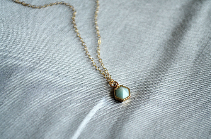 Bee Necklace, Layered Necklace, Hexagon Necklace, Friend Gift, Birthday Gift for Friend, Gift for Her, Best Friend Gift, Layering Necklace