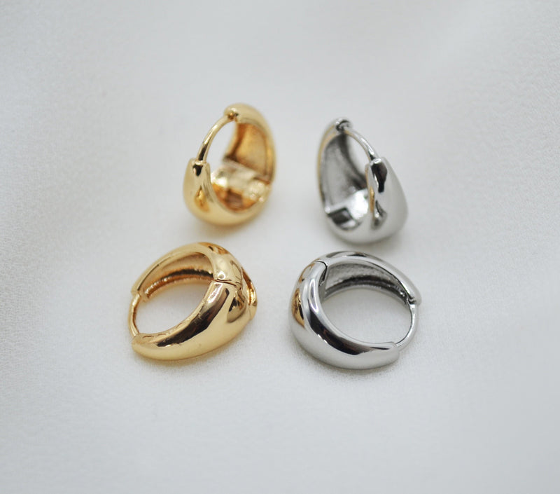 Gold Hoop Tear Drop Earrings, Dainty Hoop Huggie Earrings, Minimalist Jewelry, Birthday Gift, Bridesmaid Gift, Friend Gift