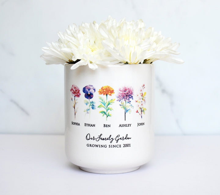 Birth Flowers Personalized Pot, Family Garden, 2 Sizes, Kiln-fired