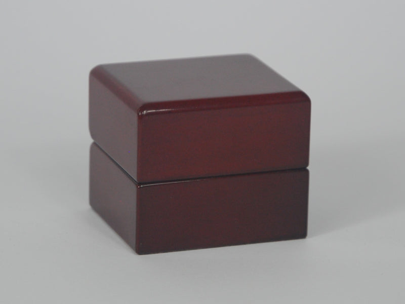 ring box in rosewood finish - on clearance