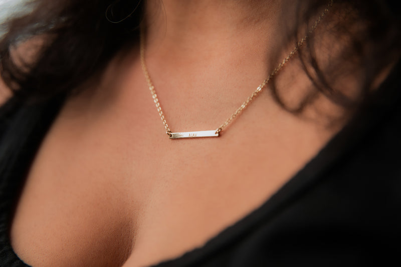 Personalized Hammered Bar Necklace, Extra Dainty Bar Necklace, Everyday Necklace, Minimalist jewelry, Bridesmaid Gift, Birthday Gift for Her