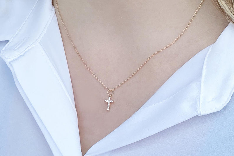 Minimalist Cross Pendant Necklace + Daughter/ Sister Card - Temu