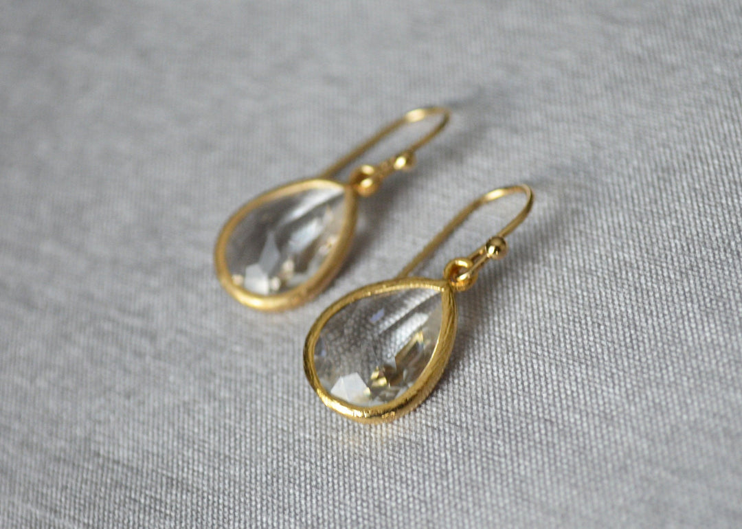 Diamond earrings, April Birthstone Gift, April Birthstone earrings, Bridesmaid earrings, April Birthday Gift for Her, Tear Drop Earrings