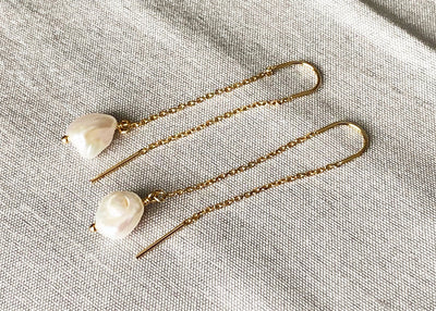 Fresh Water Pearl earrings, June Birthstone Gift, June Birthstone earrings, Bridesmaid earrings, Pearl Tear Drop Earrings