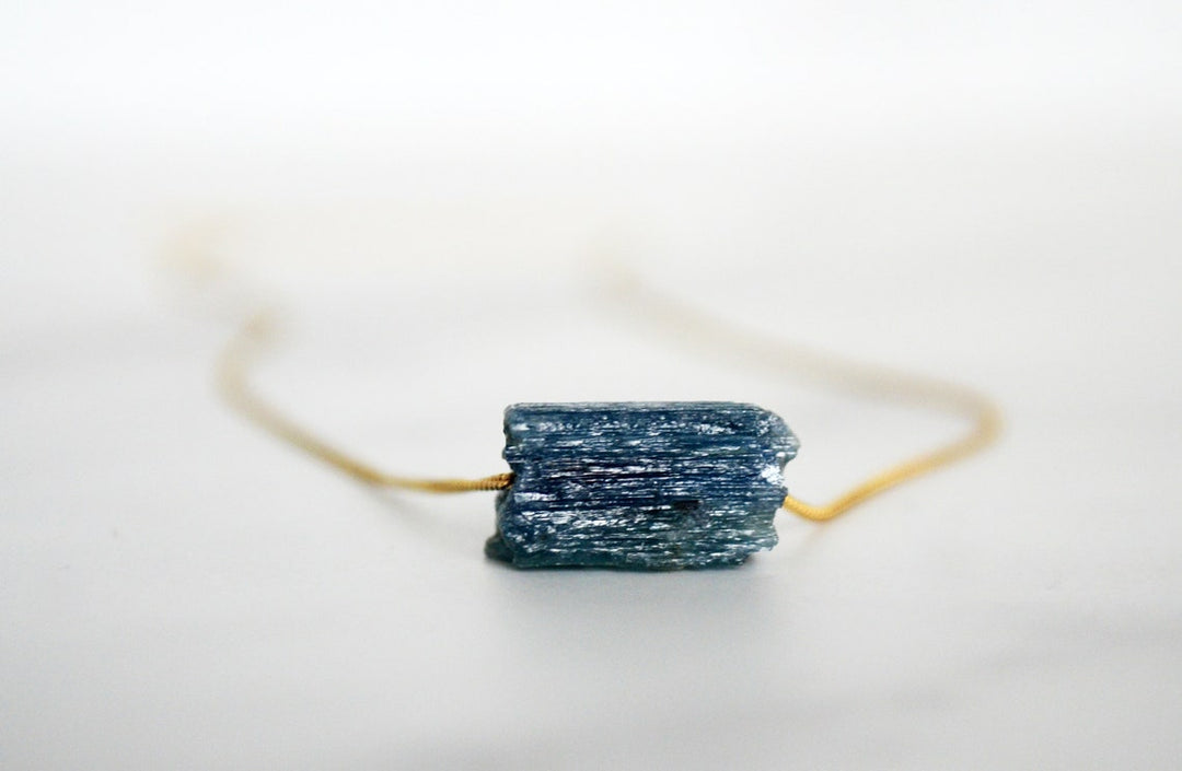 Kyanite Necklace, Natural Blue Kyanite Layering Necklace, Raw Boho Necklace, Healing Crystal Necklace, Birthday Gift, Friend Gift