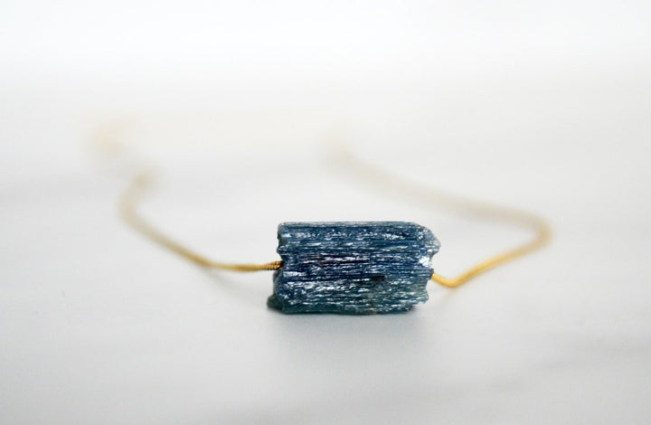 Kyanite Necklace, Natural Blue Kyanite Layering Necklace, Raw Boho Necklace, Healing Crystal Necklace, Birthday Gift, Friend Gift