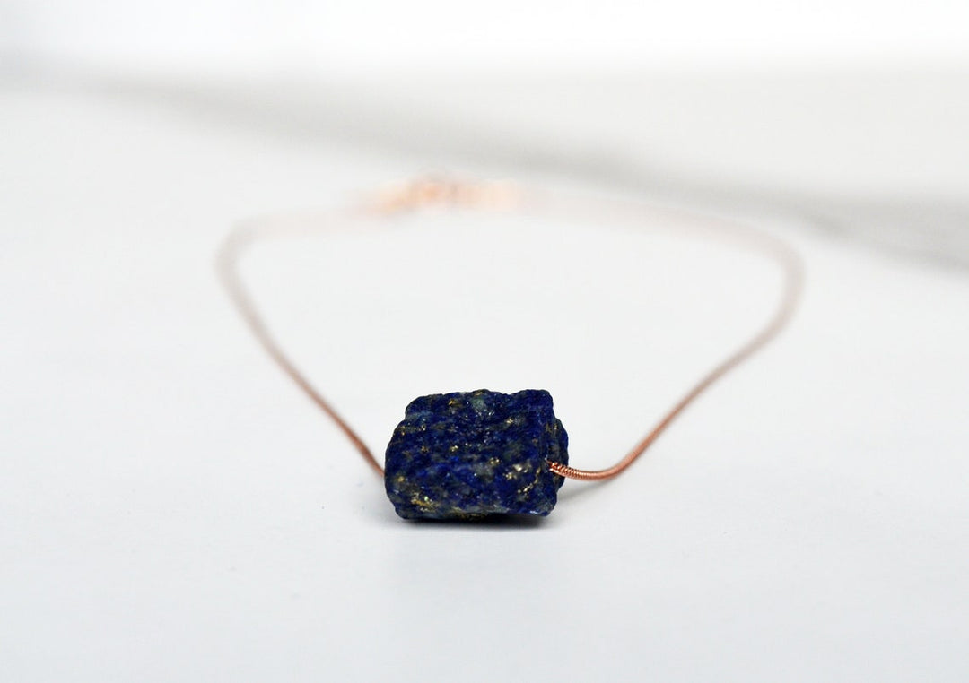 Lapis Lazuli Raw Stone Necklace, Raw Crystal Necklace, September Birthstone Necklace, Layering Necklace, Boho Necklace, Healing Crystals