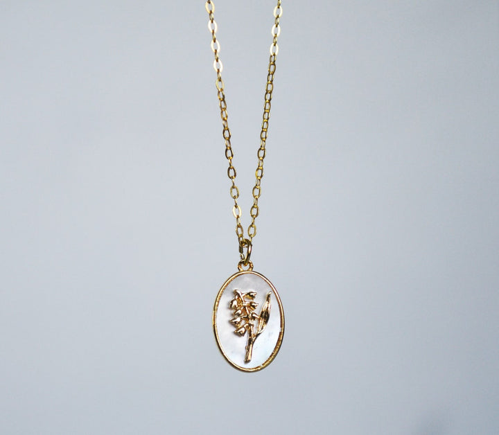 May Birth Flower Necklace, Pearl Lily of the Valley Birth Month Flower Necklace, Mom Necklace, Personalized Layering Necklace, Push Present