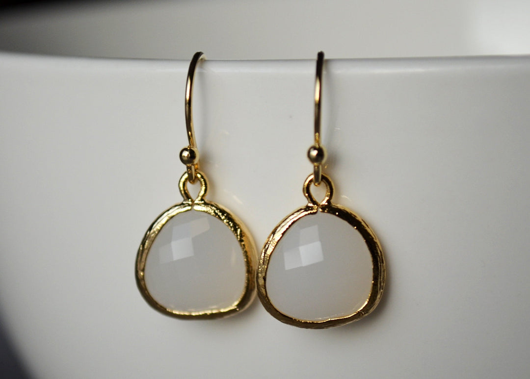 Moonstone Earrings, June Birthstone Gift, June Birthstone earrings, Bridesmaid earrings, June Birthday Gift for Her, Moonstone Jewelry