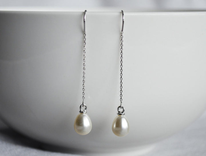 Pearl Earrings, June Birthstone Gift, June Birthstone Earrings, Bridesmaid Earrings, Pearl Drop Earrings