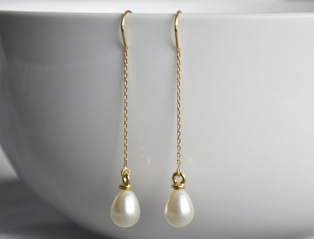 Pearl Earrings, June Birthstone Gift, June Birthstone Earrings, Bridesmaid Earrings, Pearl Drop Earrings