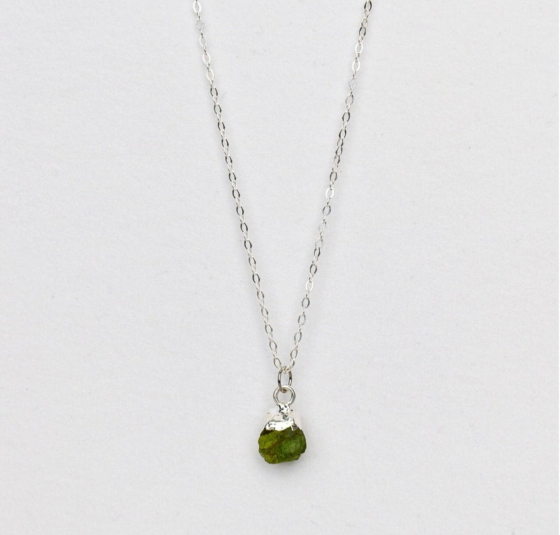 Peridot Raw Birthstone Necklace, August Birthstone Necklace, Bridesmaid Gift, Layering Necklace. Healing Crystal Necklace