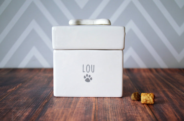 Personalized Dog Treat Jar, Pet Treat Jar, Dog Gift, Pet Gift, Puppy Gift - Larger Size - Different Text Colors Available